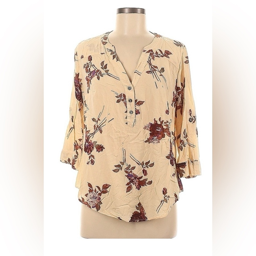Torrid | Cream Floral Harper Pullover Blouse - Challis Floral Sand Size Med (00)